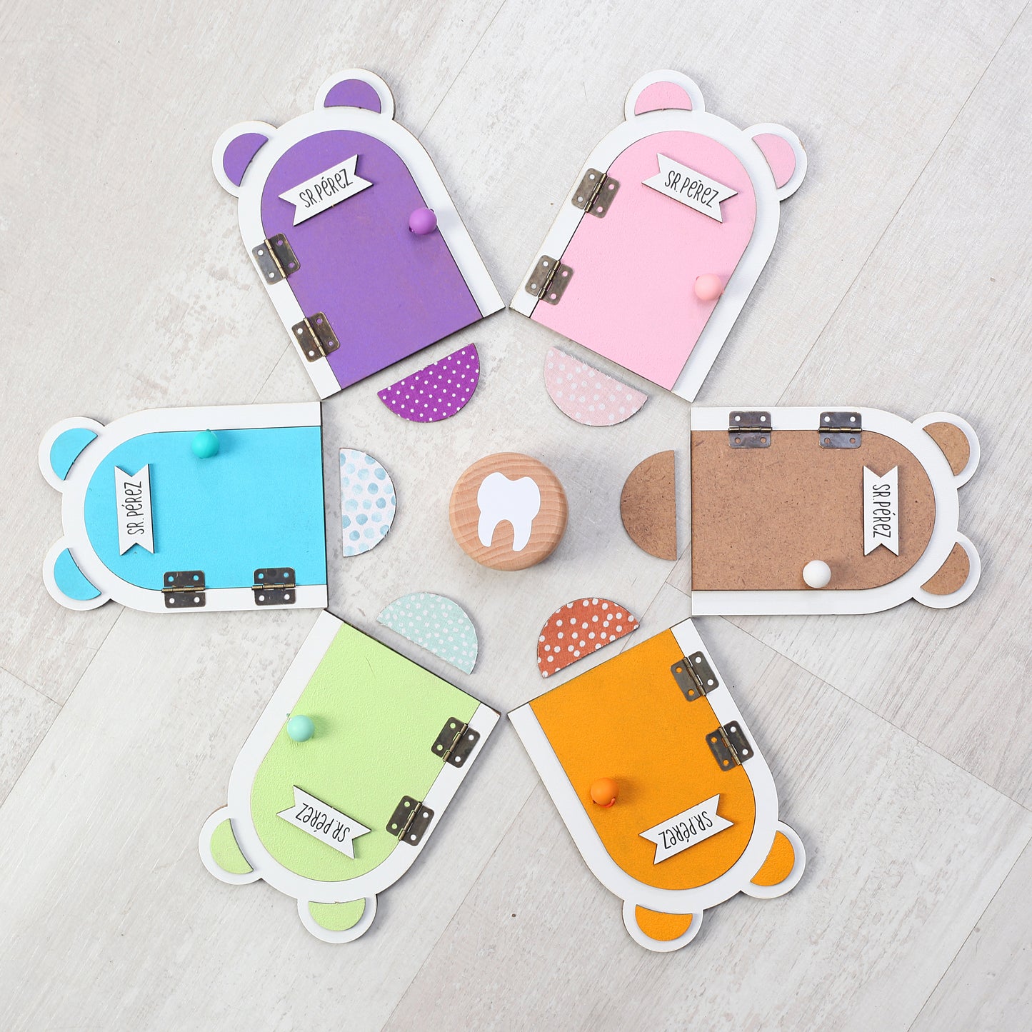 PUERTA RATONCITO PÉREZ ·MADERA· - Happy Moments Baby
