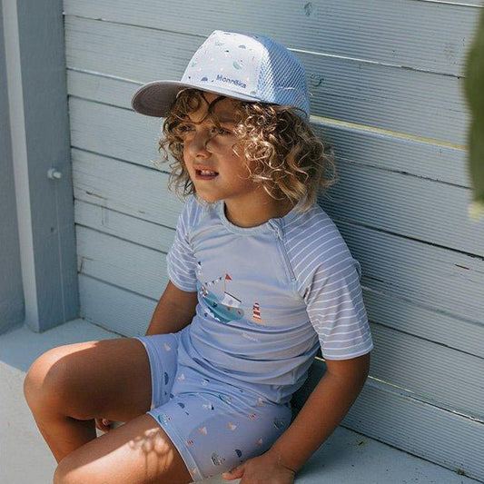 CAMISETA INFANTIL DE PROTECCIÓN SOLAR TUTETE ·FISHING BOAT· - Happy Moments Baby