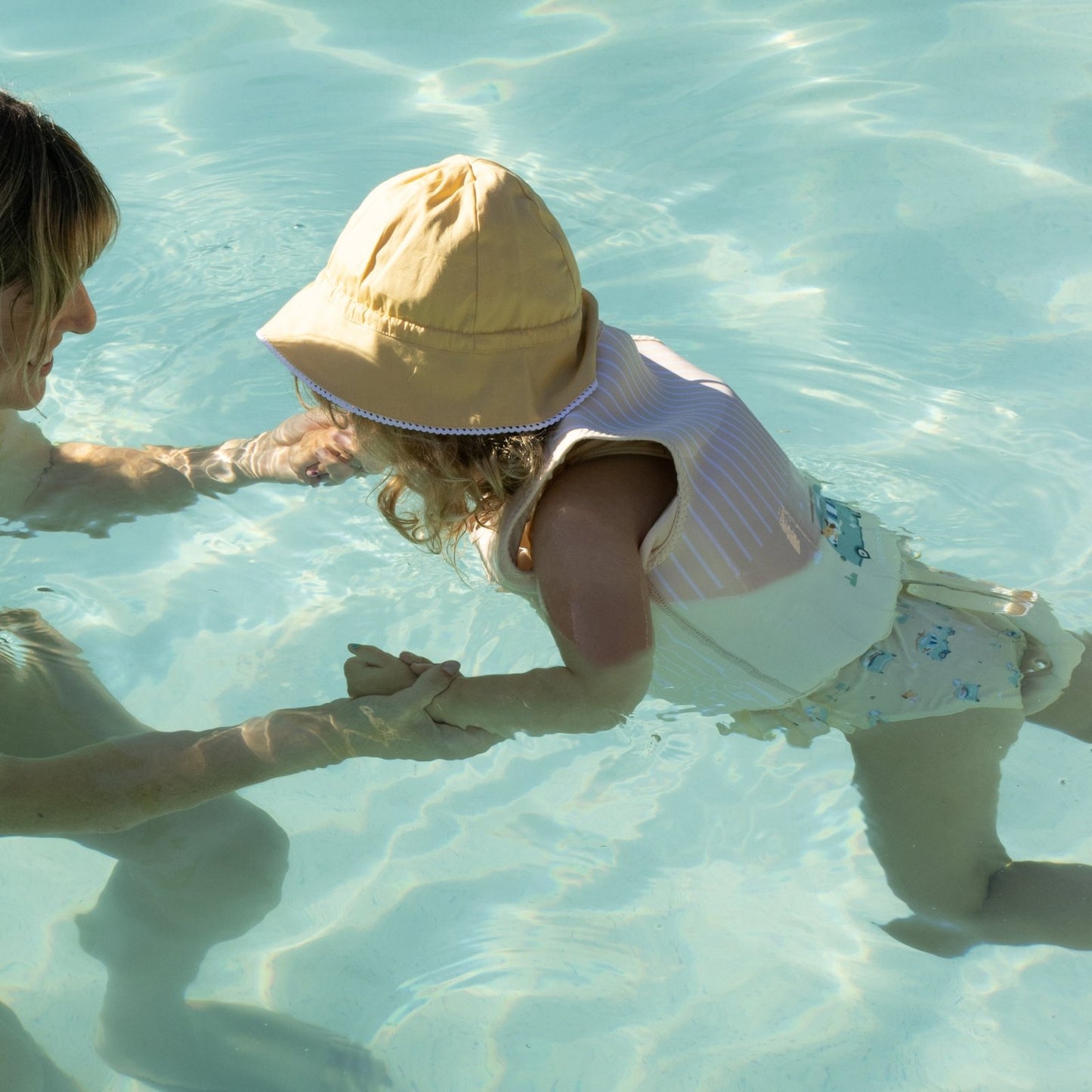 CHALECO FLOTADOR APRENDIZAJE TUTETE ·SURF VAN· - Happy Moments Baby