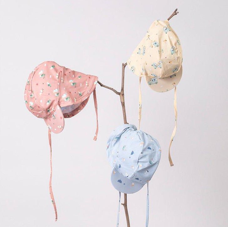 GORRO DE PLAYA BEBÉ TUTETE ·STRAWBERRIES· - Happy Moments Baby