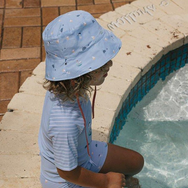GORRO DE PLAYA REVERSIBLE TUTETE ·FISHING BOAT· - Happy Moments Baby