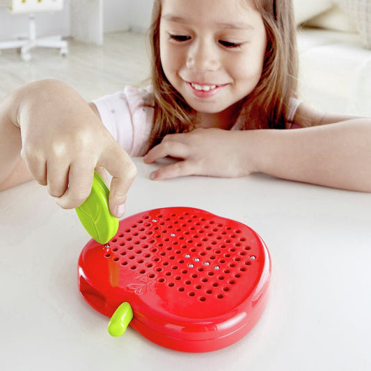 JUEGO MAGNÉTICO HAPE ·MANZANA DE DIBUJO MAGNÉTICA· - Happy Moments Baby