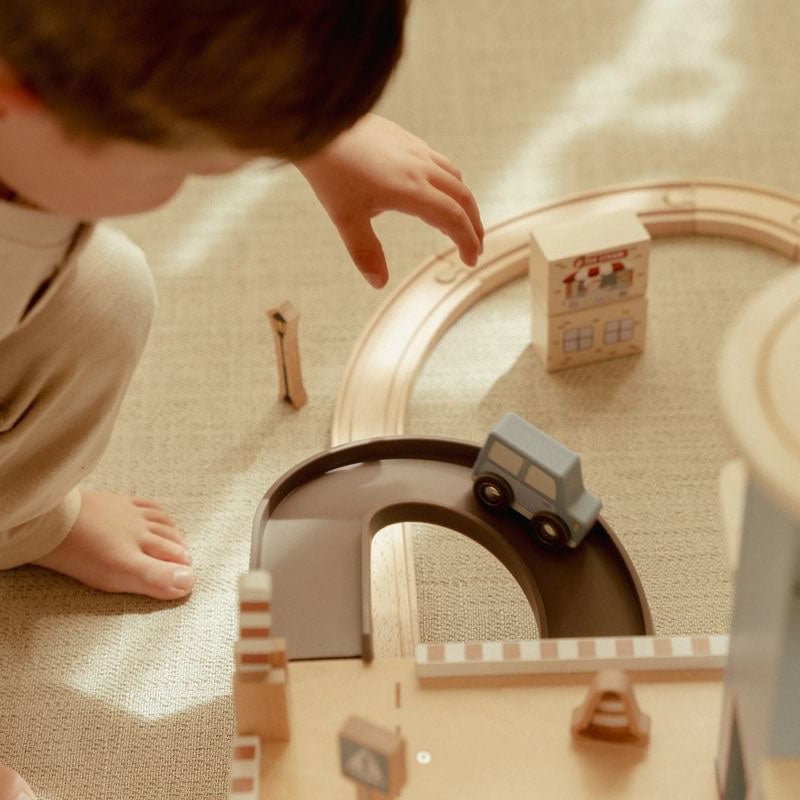 JUGUETE DE MADERA LITTLE DUTCH ·PARKING GARAJE· - Happy Moments Baby