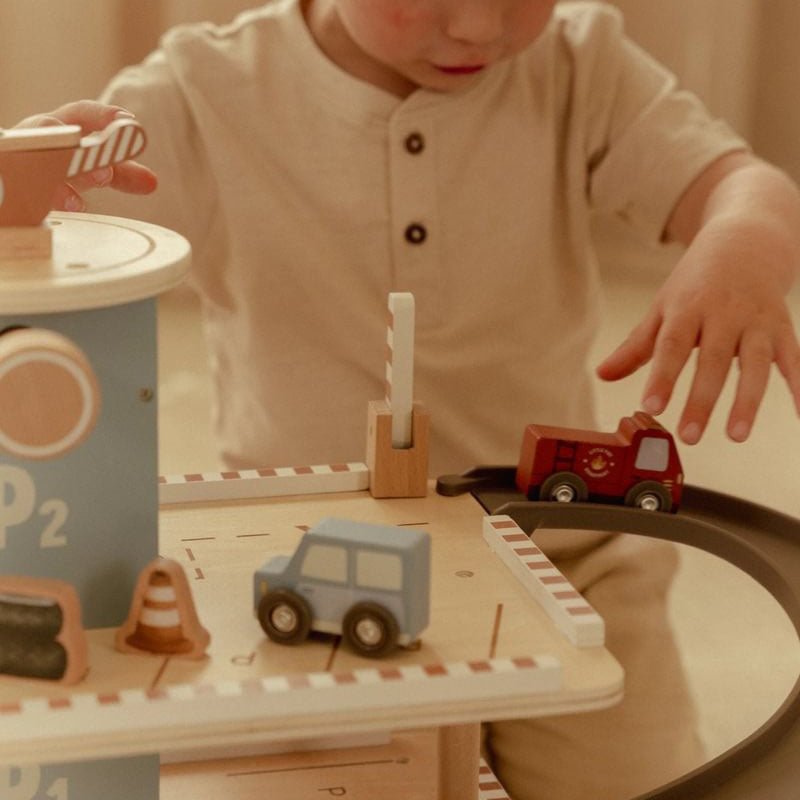 JUGUETE DE MADERA LITTLE DUTCH ·PARKING GARAJE· - Happy Moments Baby