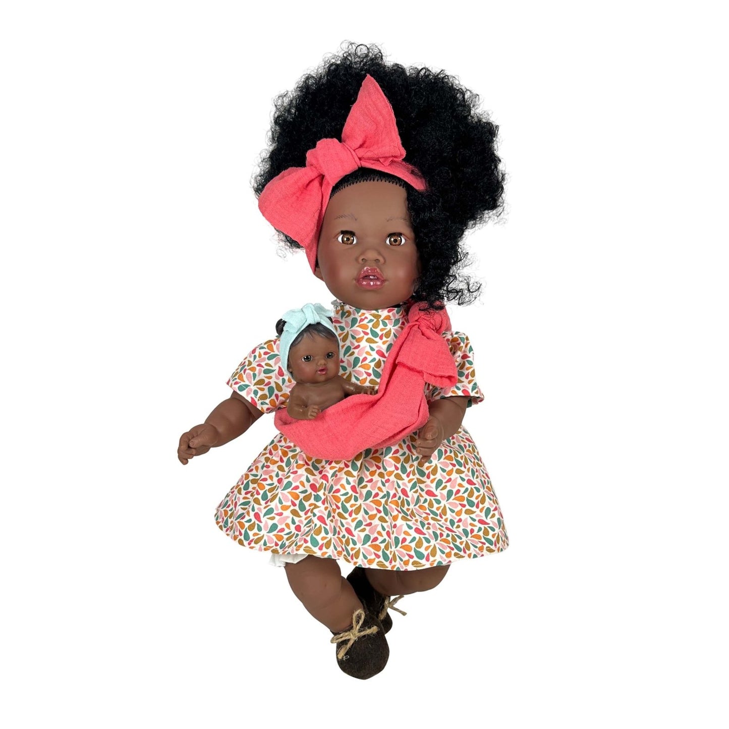 MUÑECA NINES D'ONIL ·ALIKA CON BEBÉ PELO RIZADO· - Happy Moments Baby