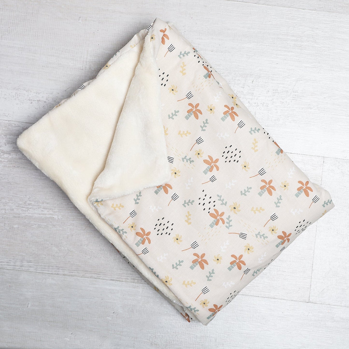 PACK NEWBORN: BANDANA MORDEDOR Y MANTA ·SOFT· - Happy Moments Baby