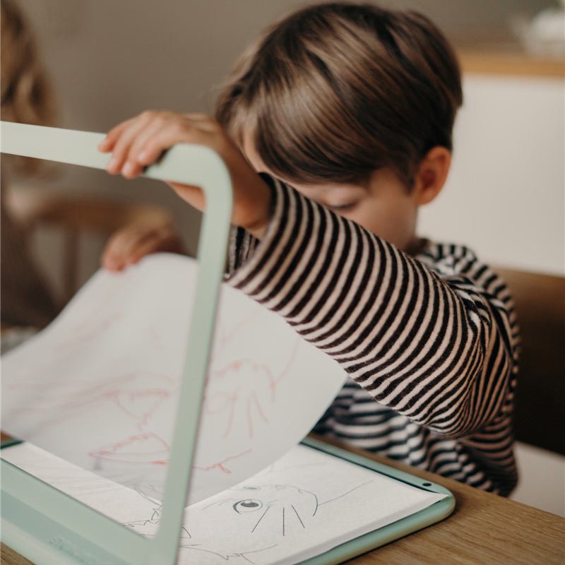 TABLETA DIGITAL LED DE DIBUJO INFANTIL ·KIDYDRAW PRO· - Happy Moments Baby