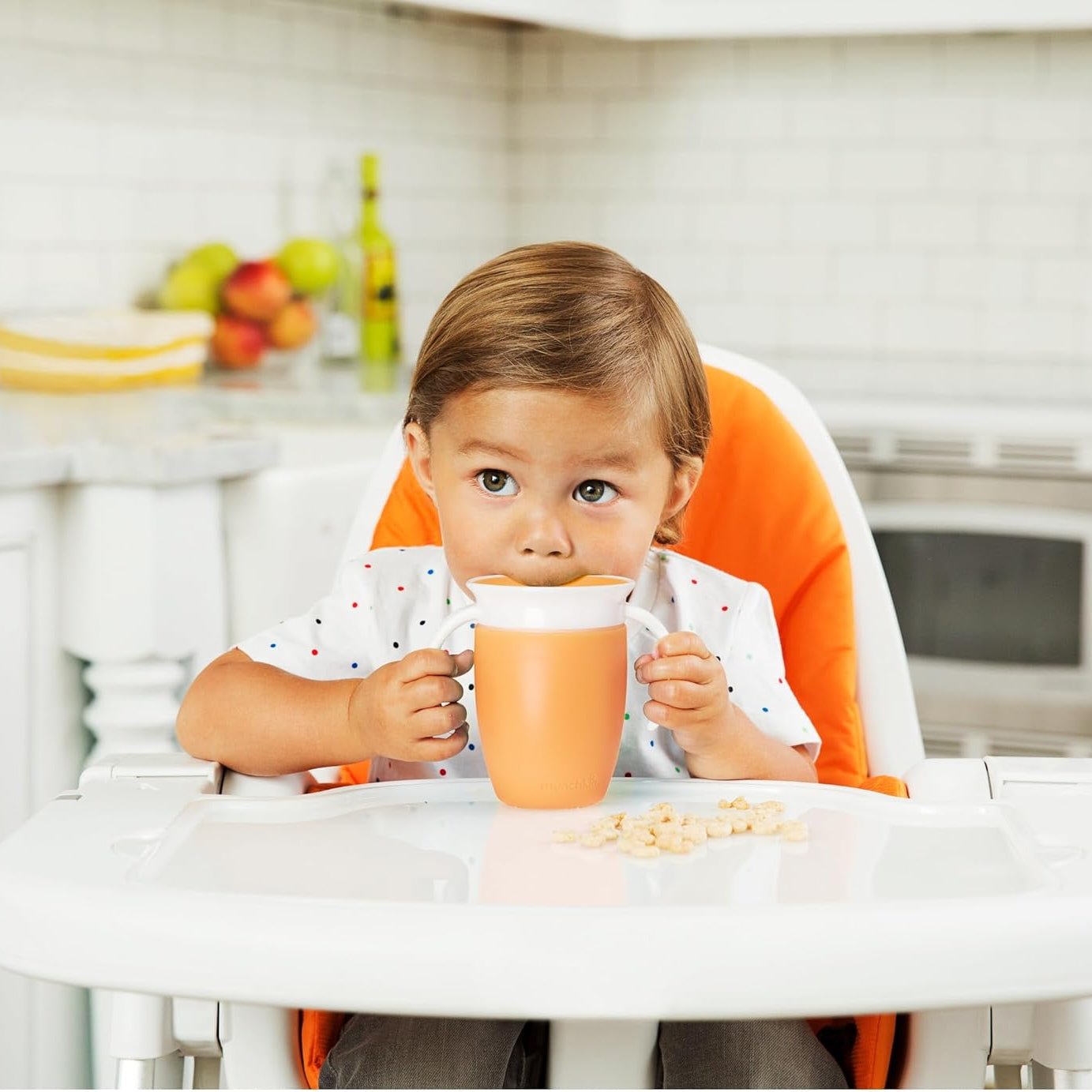 TAZA ANTIGOTEO CON ASAS MIRACLE 360º 200ML ·NARANJA· - Happy Moments Baby