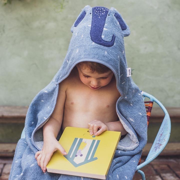 TOALLA GRANDE DE BAÑO CON CAPUCHA TRIXIE ·ELEFANTE· - Happy Moments Baby
