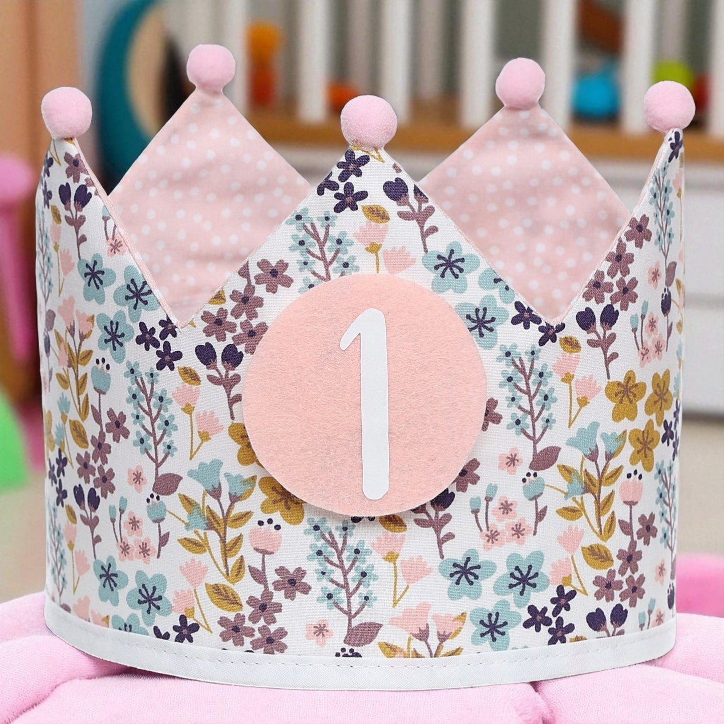 CORONA CUMPLEAÑOS ·FLORES·