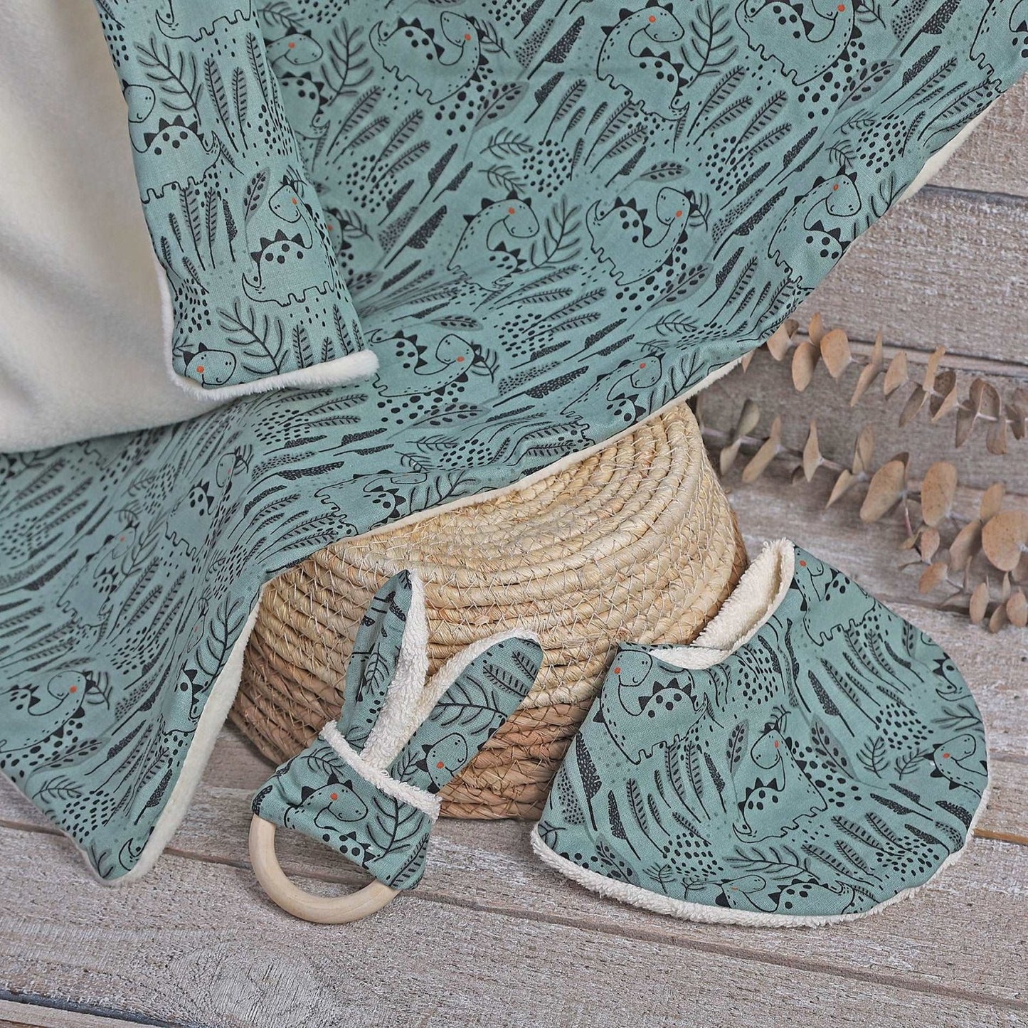 BANDANA BEBÉ ·DINOSAURIOS· - Happy Moments Baby