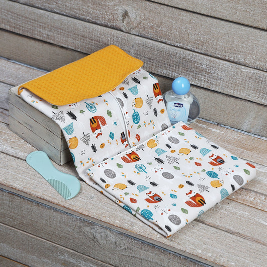 CAMBIADOR PLEGABLE PARA BEBÉ PERSONALIZADO ·FOREST· - Happy Moments Baby