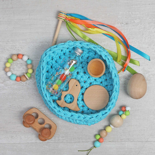 CESTO DE LOS TESOROS - CESTO SENSORIAL ·AQUA· - Happy Moments Baby