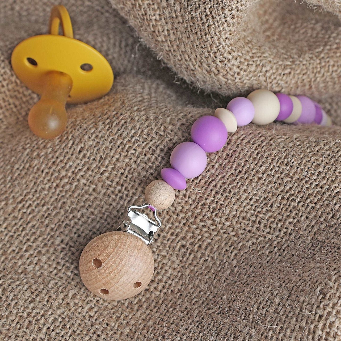 CHUPETERO BASIC ·MORA· - Happy Moments Baby
