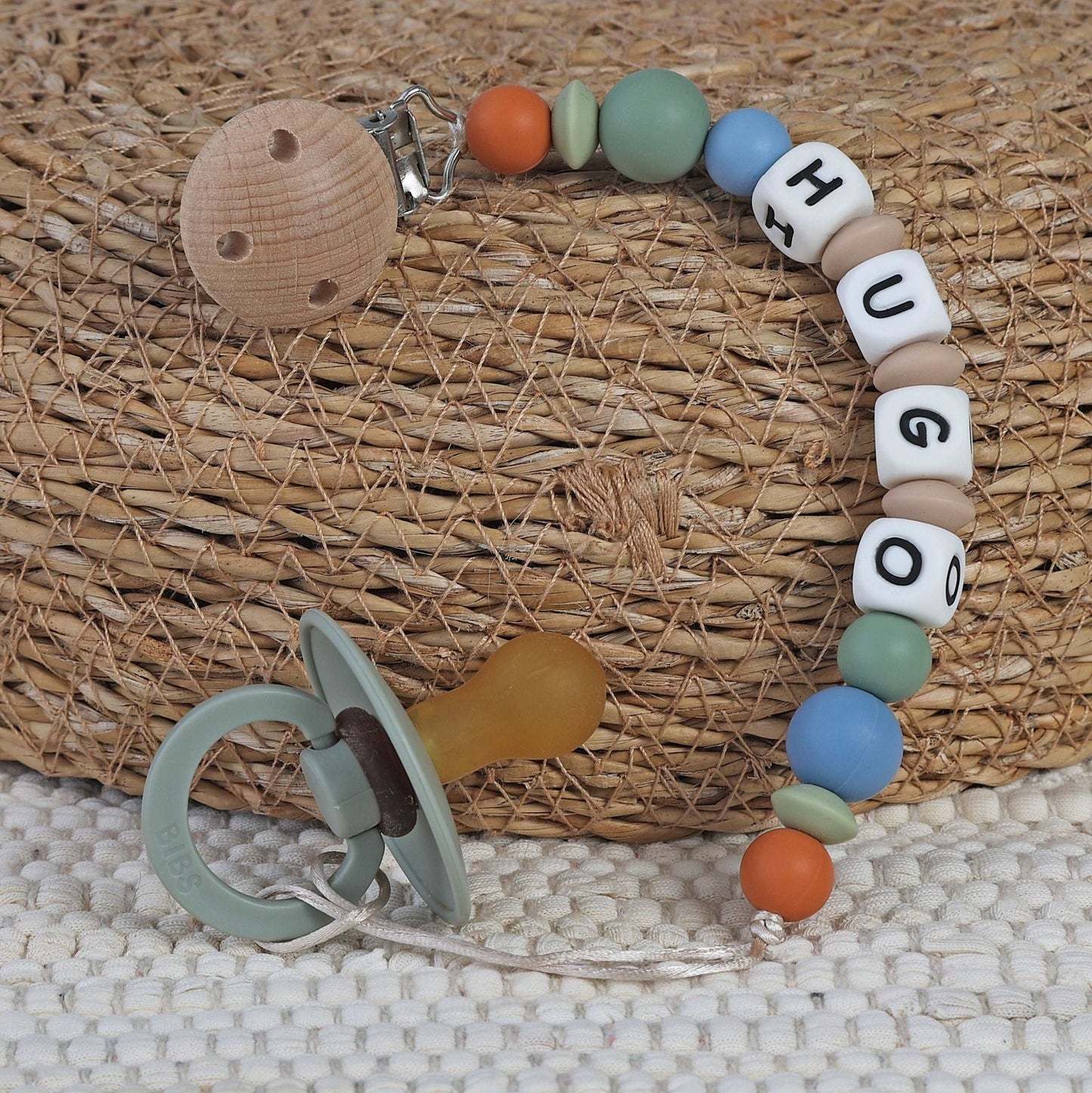 CHUPETERO PERSONALIZADO CON NOMBRE ·PARAKRAM· - Happy Moments Baby