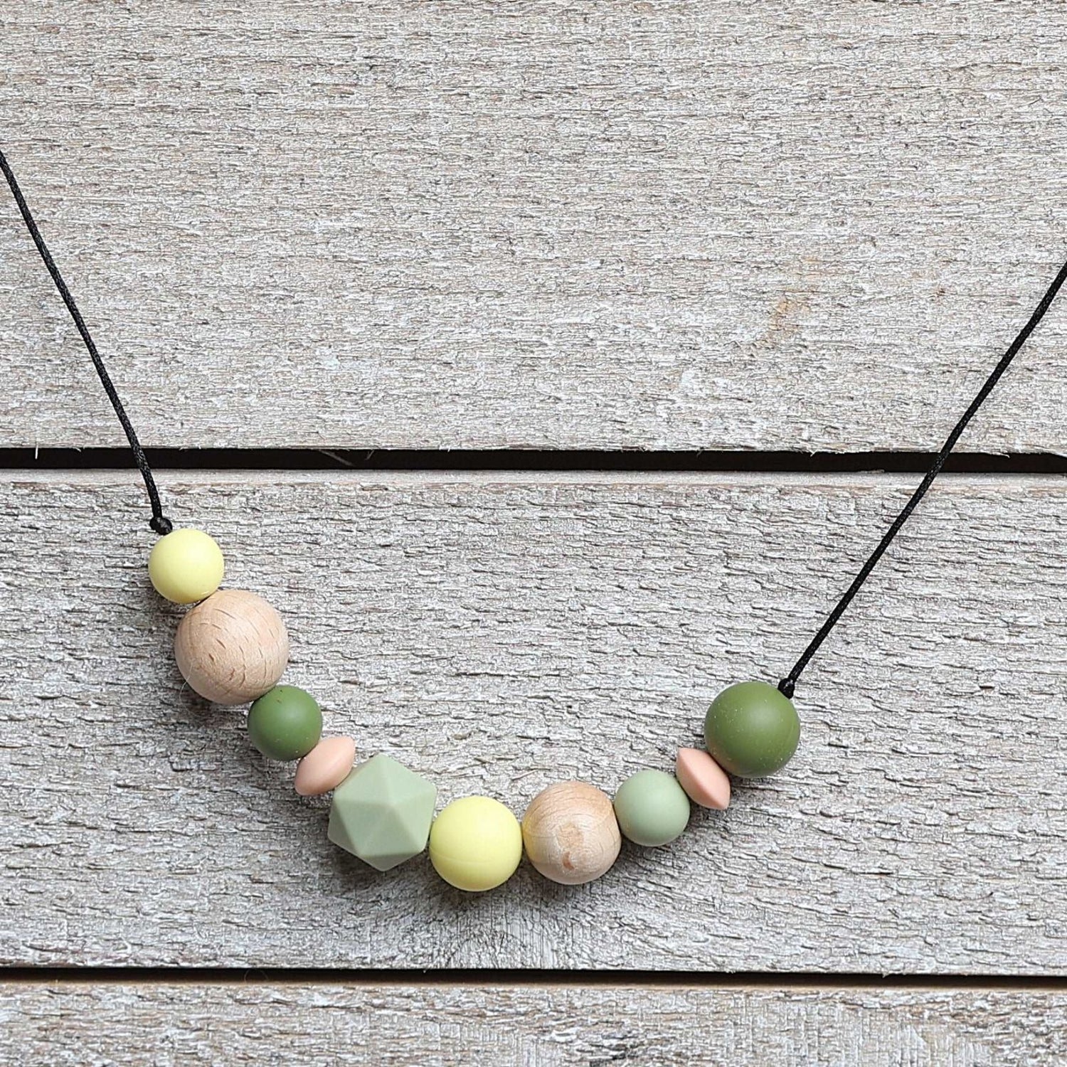 COLLAR DE LACTANCIA ·AINA· - Happy Moments Baby