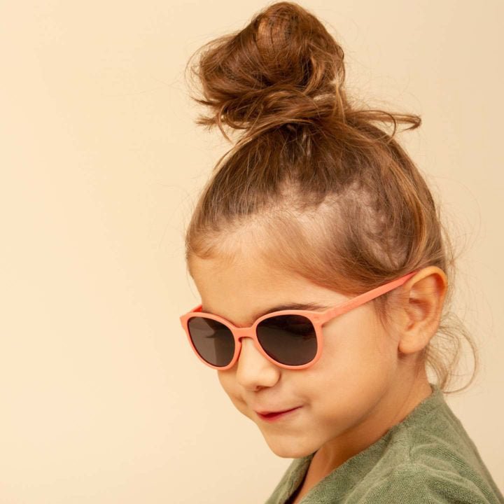 GAFAS FLEXIBLES DE PROTECCIÓN SOLAR (2-4 AÑOS AÑOS) ·WAZZ GRAPE· - Happy Moments Baby