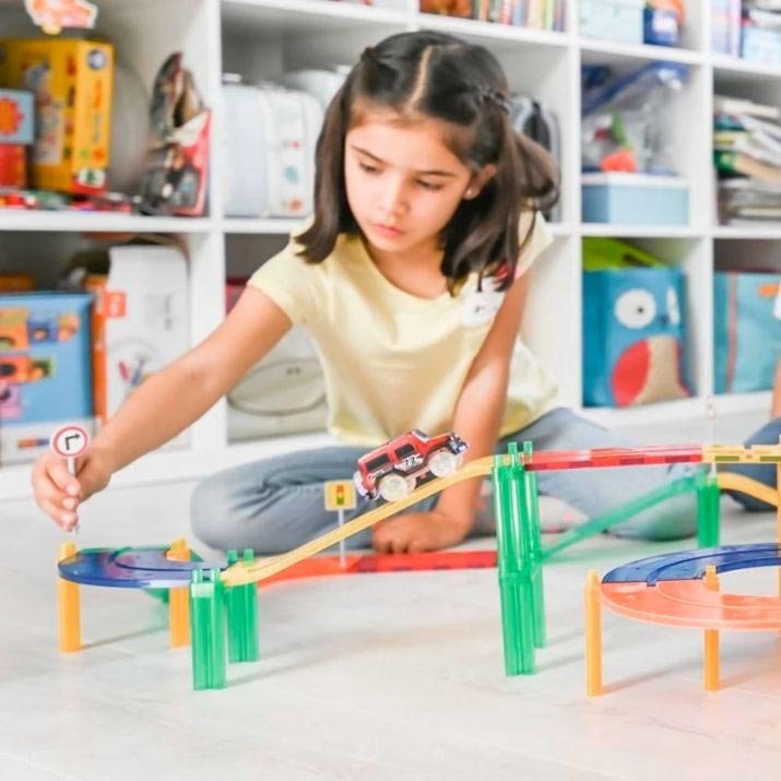 JUEGO MAGNÉTICO DE CONSTRUCCIÓN IMANIX ·PISTA 50 PIEZAS· - Happy Moments Baby