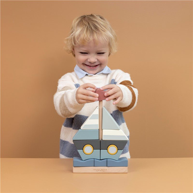 JUGUETE DE MADERA LITTLE DUTCH ·BARCO ENCAJABLE· - Happy Moments Baby