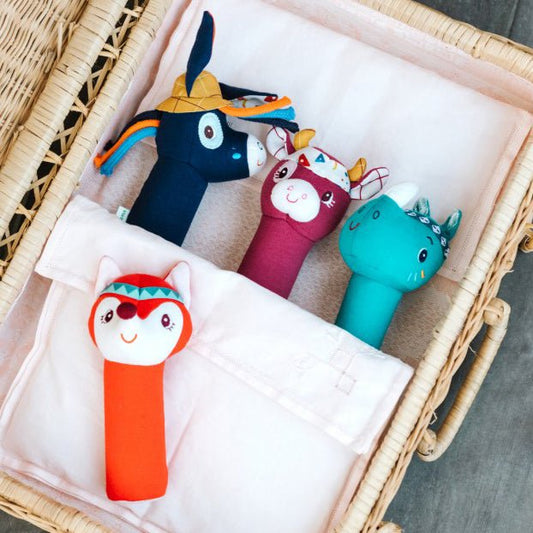 JUGUETE DE TELA LILLIPUTIENS ·SONAJERO CON PITO ALICE· - Happy Moments Baby