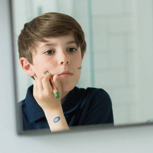 LÁPIZ DE MAQUILLAJE NAMAKI ·VERDE· - Happy Moments Baby