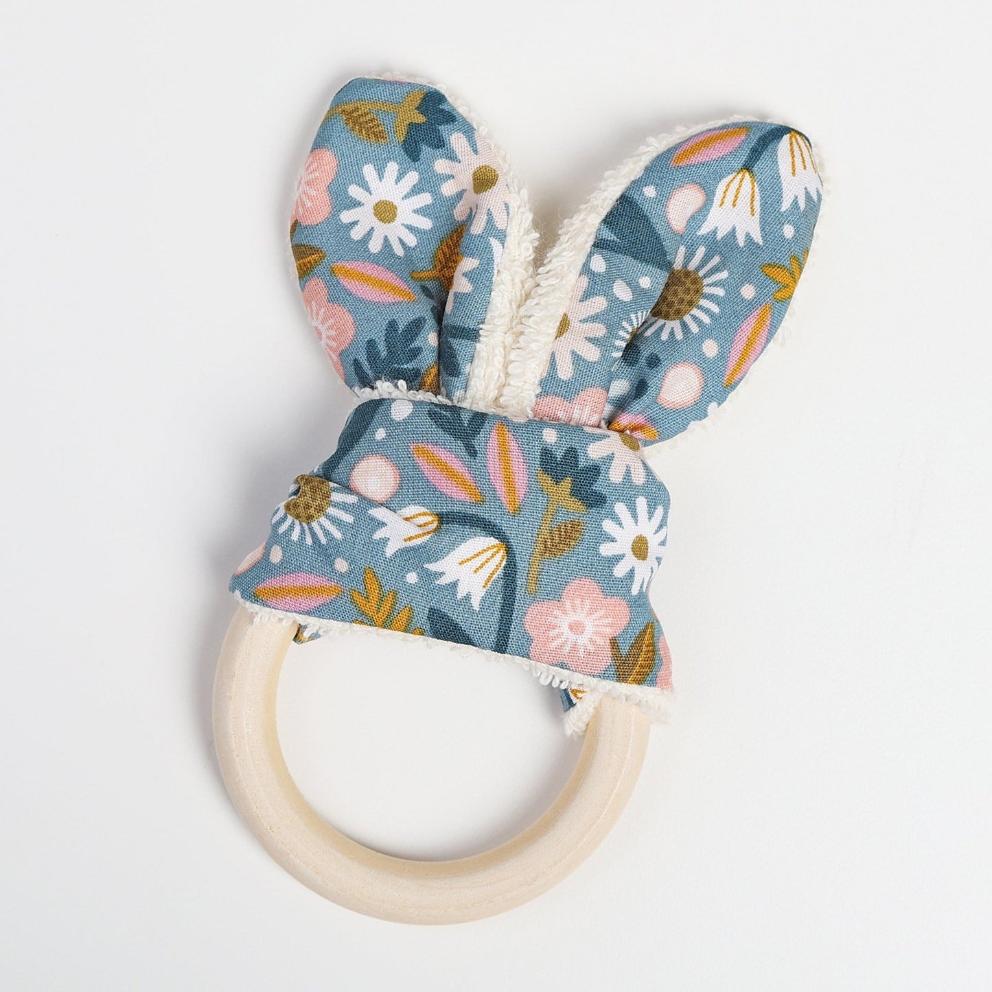 MORDEDOR DE OREJAS DE TELA ·PRIMAVERA· - Happy Moments Baby