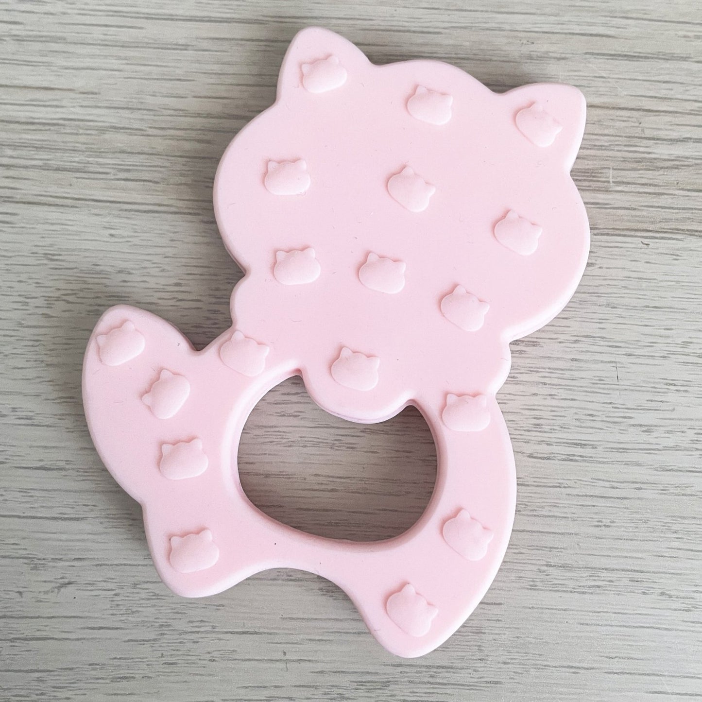 MORDEDOR FIGURA ·MAPACHE ROSA· - Happy Moments Baby