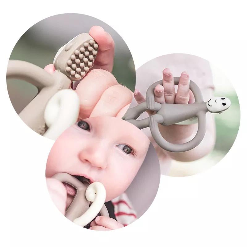 MORDEDOR MONO MATCHSTICK MONKEY ·AZUL CLARO· - Happy Moments Baby
