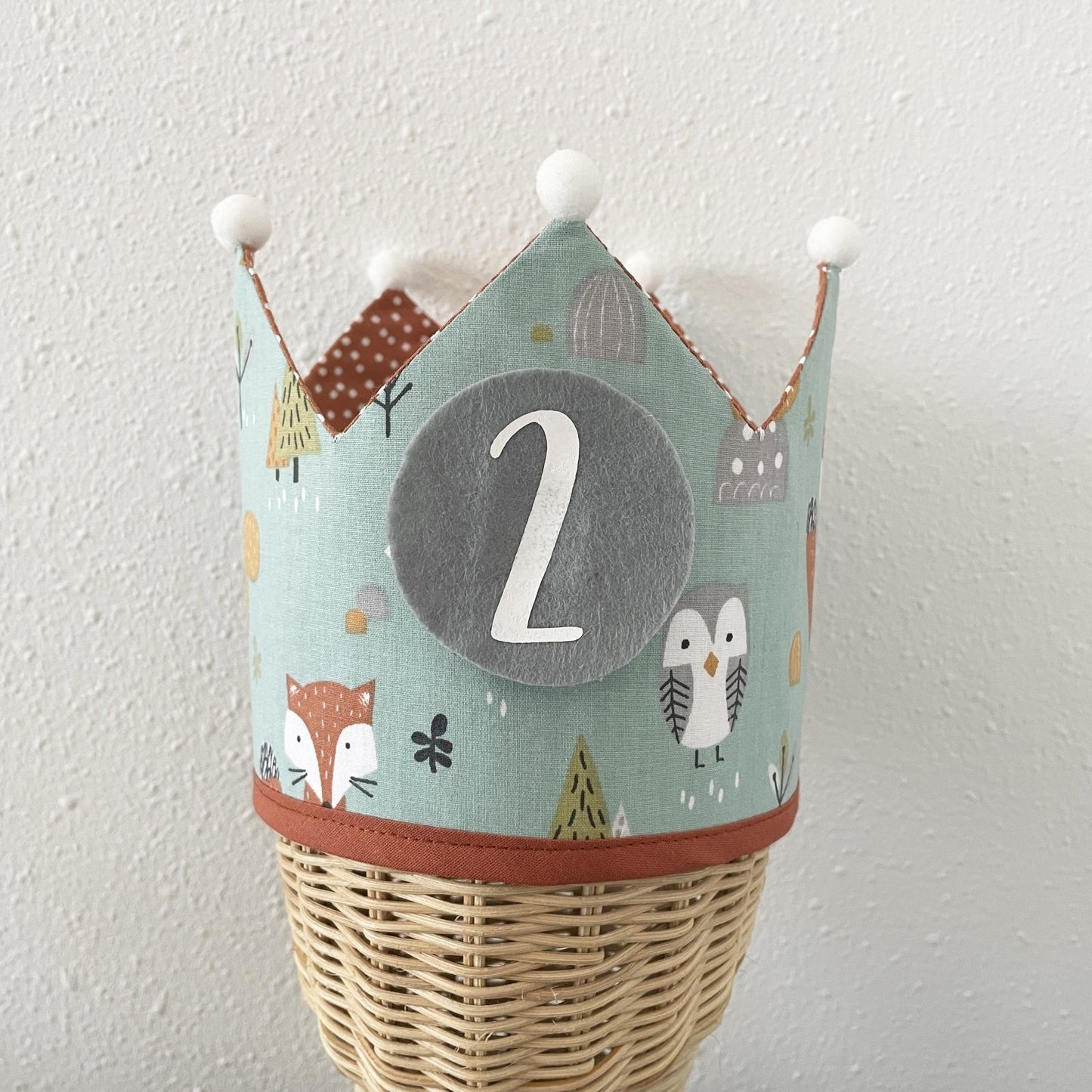 PACK CORONA + CAMISETA CUMPLEAÑOS ·BOSQUE· - Happy Moments Baby