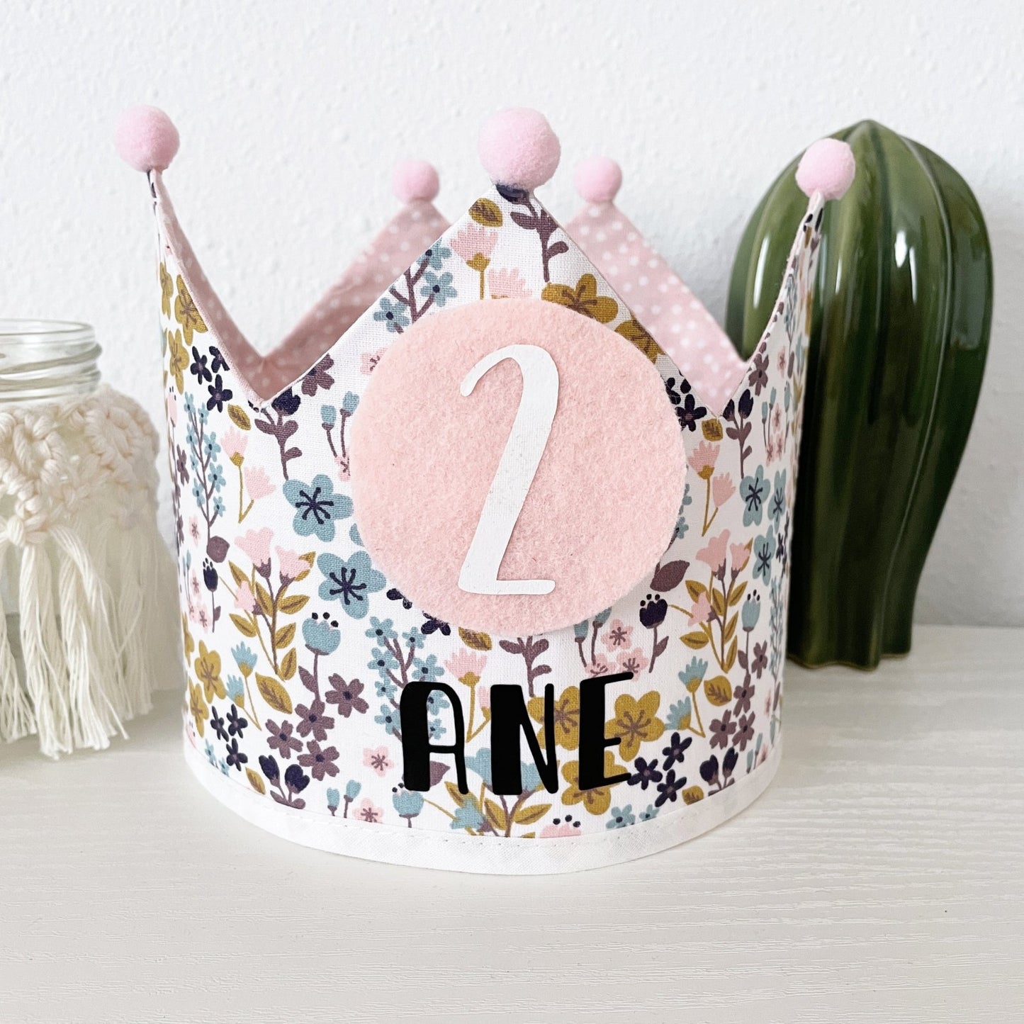 PACK CORONA + CAMISETA CUMPLEAÑOS ·FLORES· - Happy Moments Baby