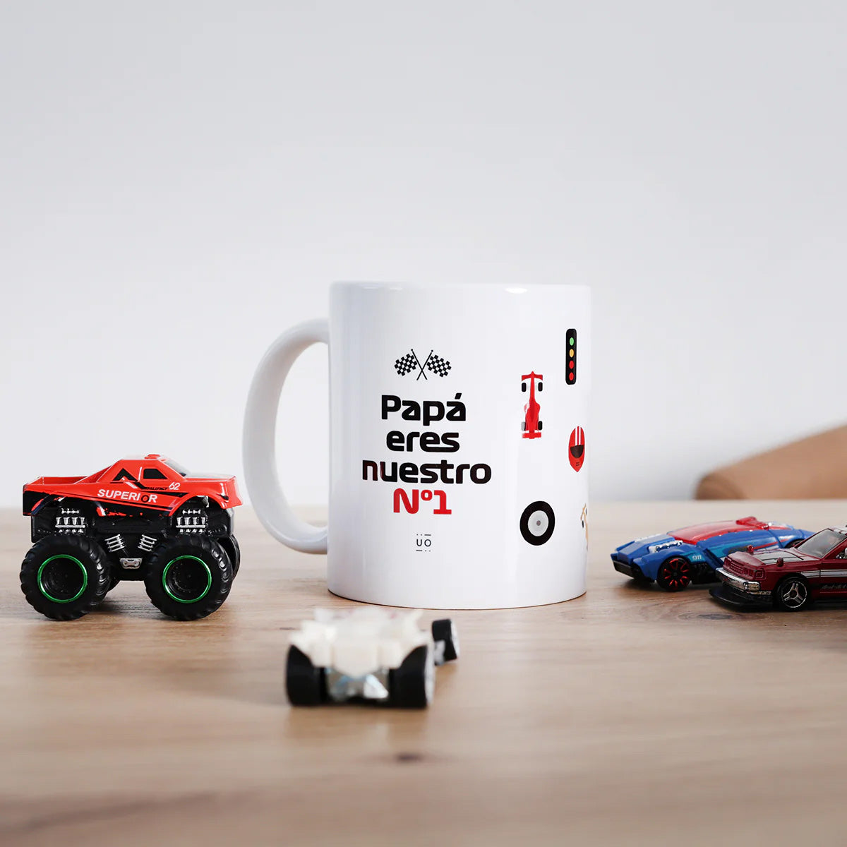 TAZA UO ·PAPÁ ERES NUESTRO Nº 1·