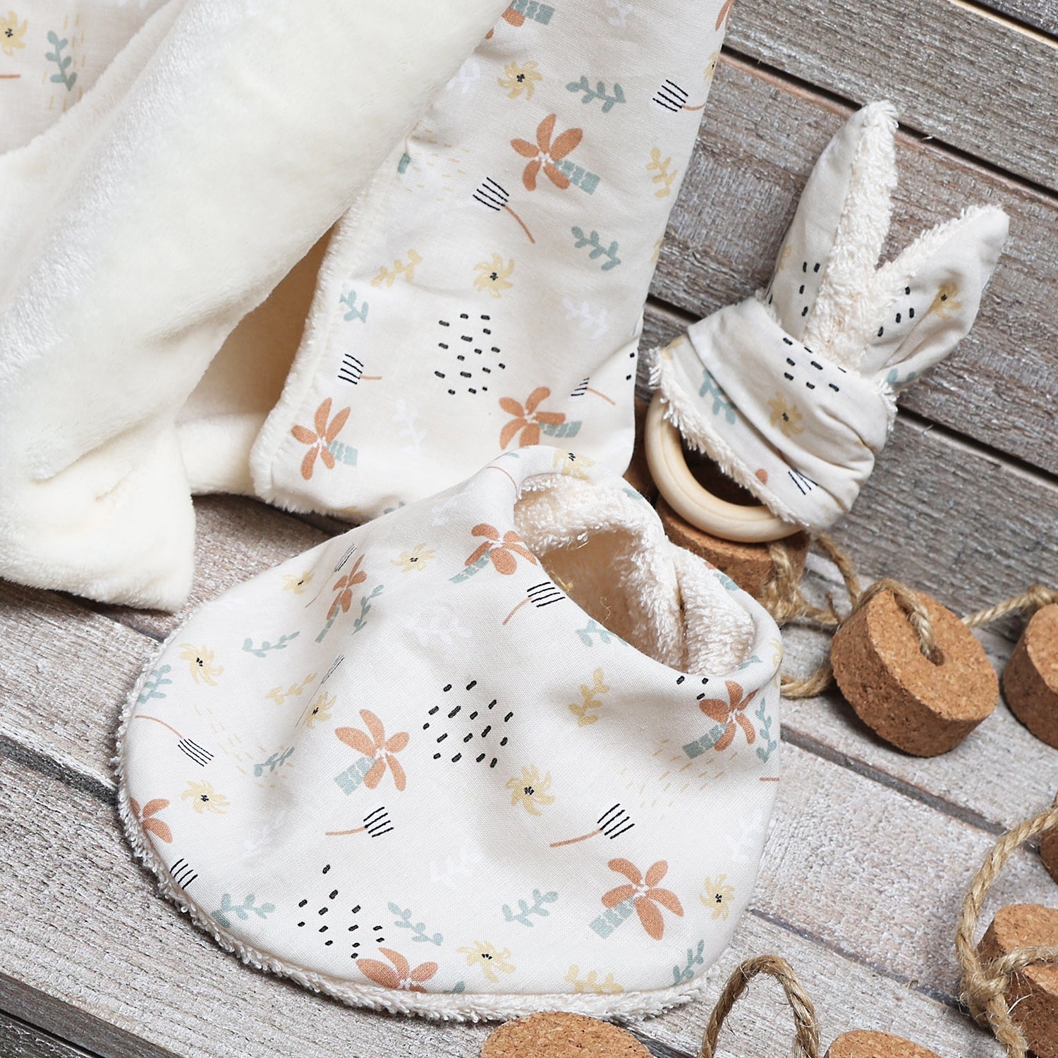 BANDANA BEBÉ ·SOFT· - Happy Moments Baby