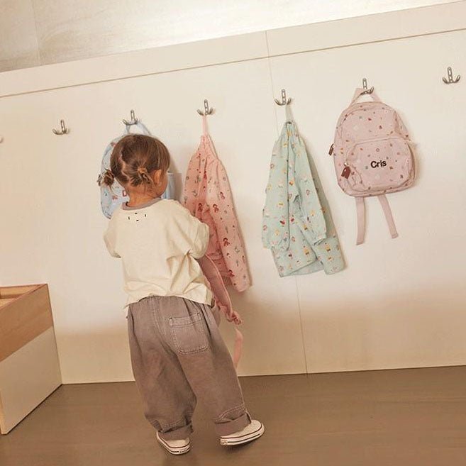 BATA/BABI ESCOLAR CON BOTONES TUTETE ·THREE LITTLE PIGS· - Happy Moments Baby