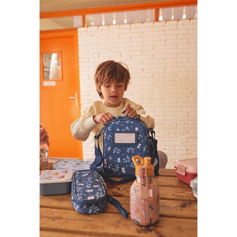 BOLSA MERIENDA TÉRMICA TUTETE 3D ·MAGICAL FOREST· - Happy Moments Baby