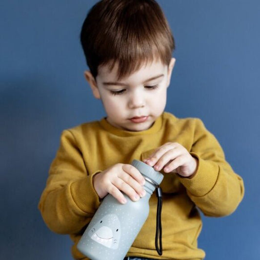 BOTELLA DE ACERO TRIXIE 350ML ·TIBURÓN· - Happy Moments Baby