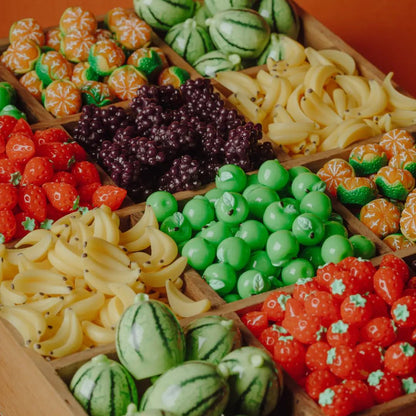 BOTELLA SENSORIAL PETIT BOUM ·FRUITS· - Happy Moments Baby