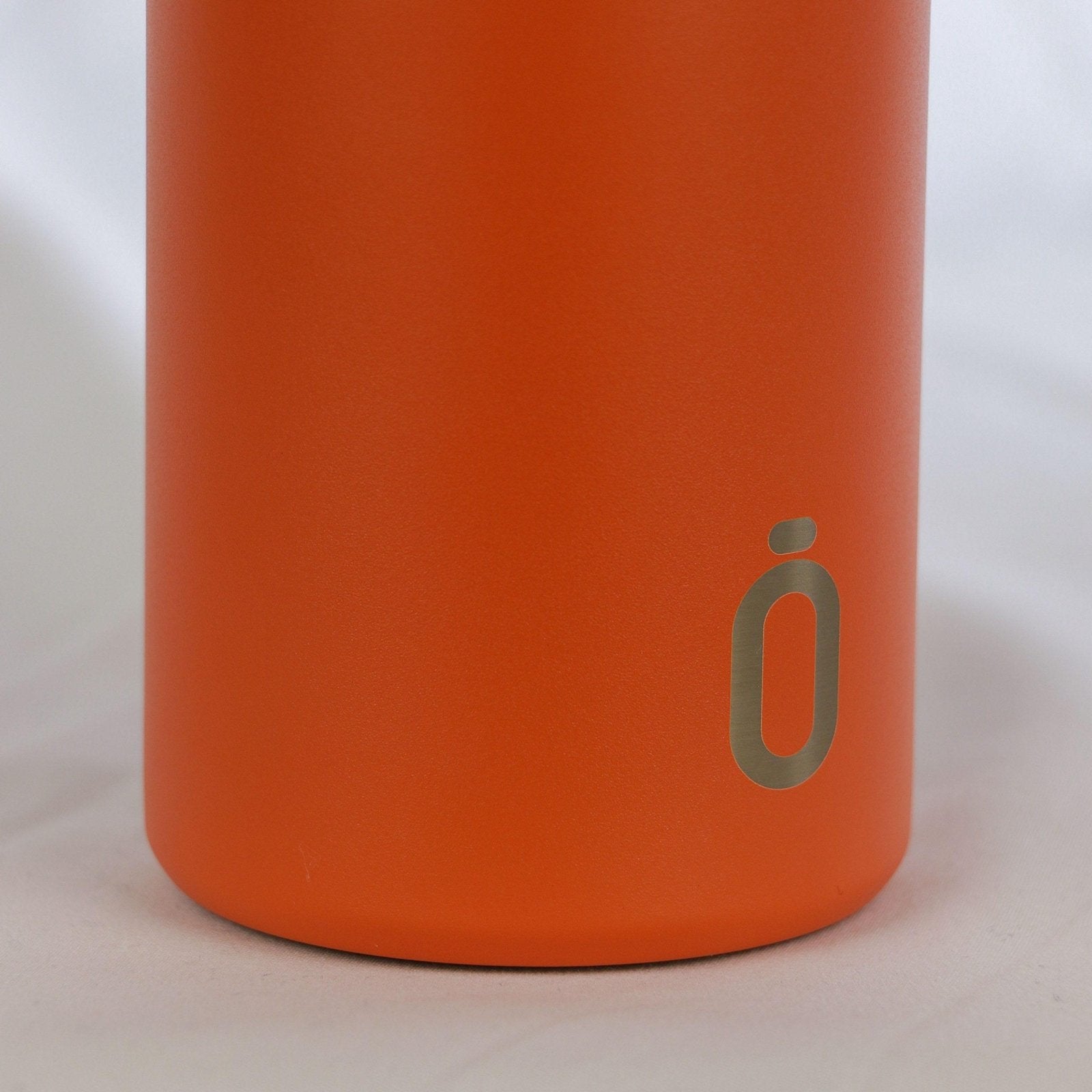 BOTELLA TÉRMICA RUNBOTT Mii ·600ML NARANJA· - Happy Moments Baby