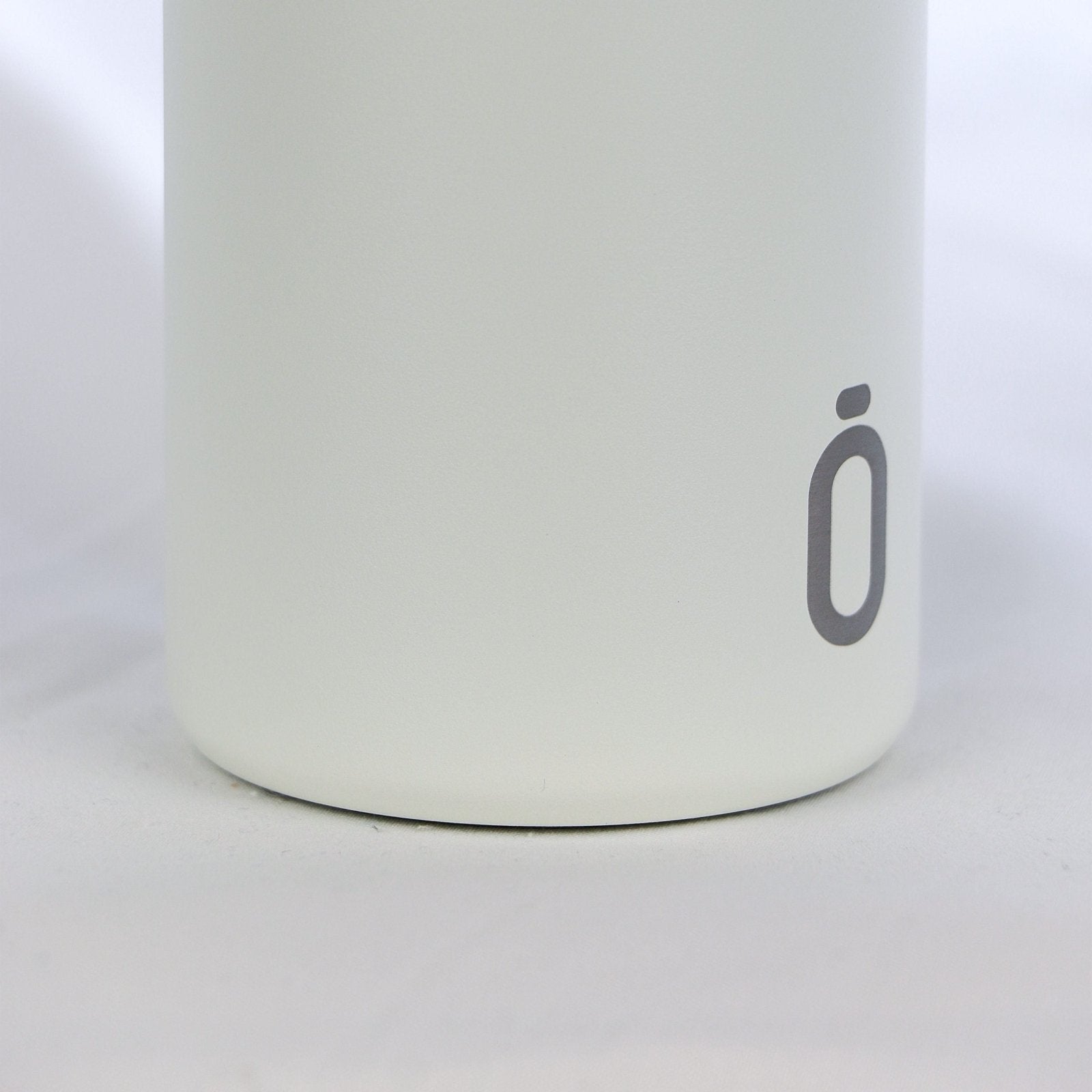 BOTELLA TÉRMICA RUNBOTT Mii ·600ML NATA· - Happy Moments Baby