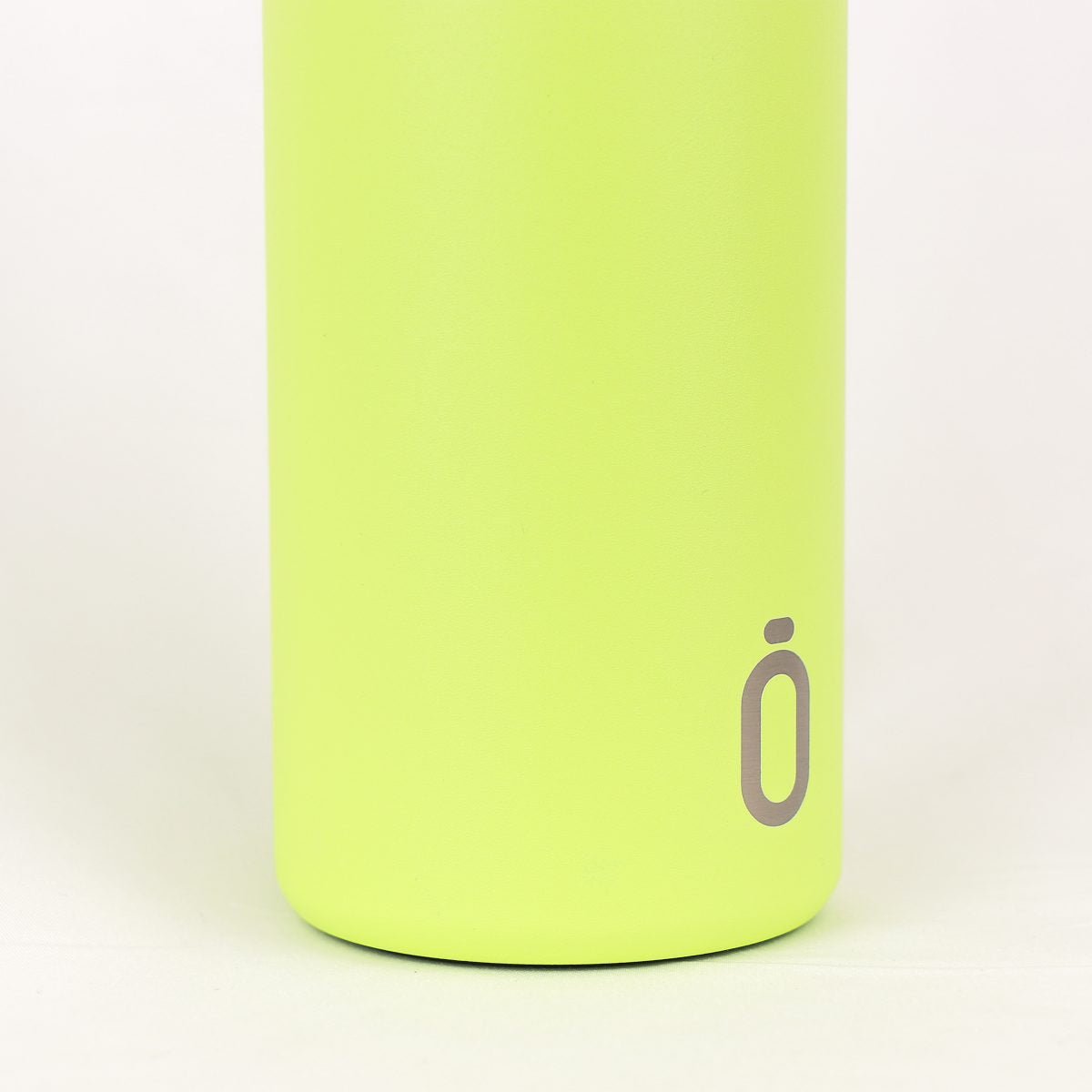 BOTELLA TÉRMICA RUNBOTT Mii ·600ML SHARP GREEN· - Happy Moments Baby