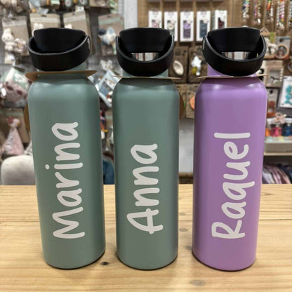 Ejemplo de personalización Runbott en otros colores: nombres Marina, Anna y Raquel