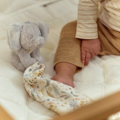 CAJA REGALO JUGUETES DE TELA LITTLE DUTCH ·SAFARI FRIENDS· - Happy Moments Baby