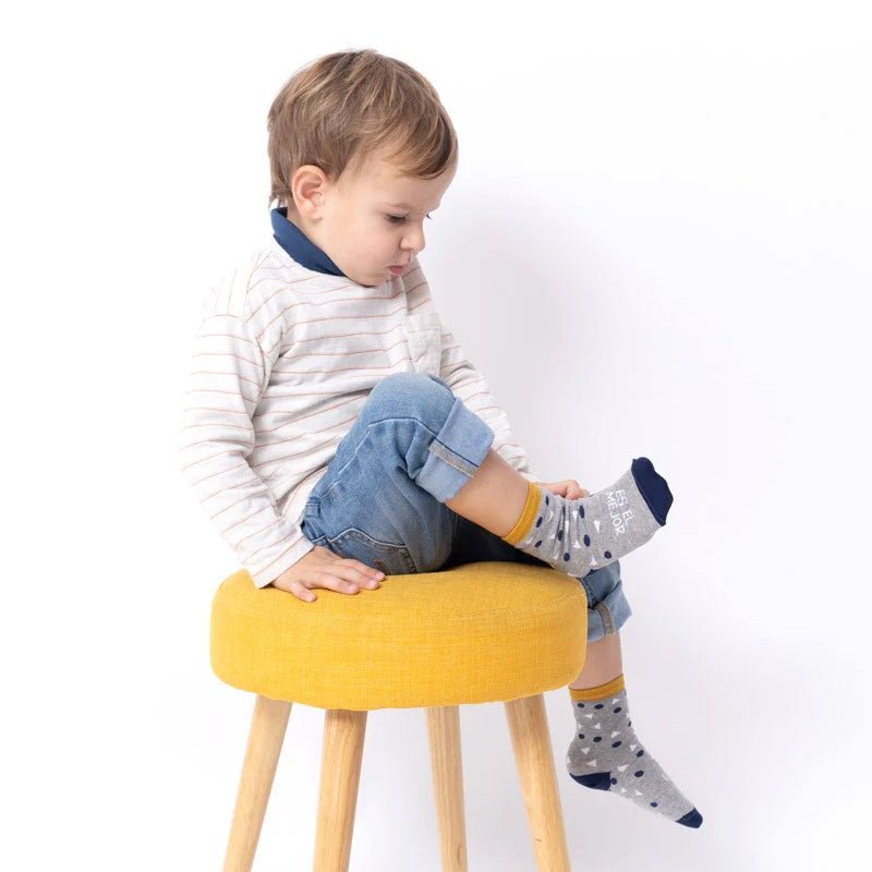 CALCETINES UO INFANTILES ·MI ABUELO ES EL MEJOR· - Happy Moments Baby