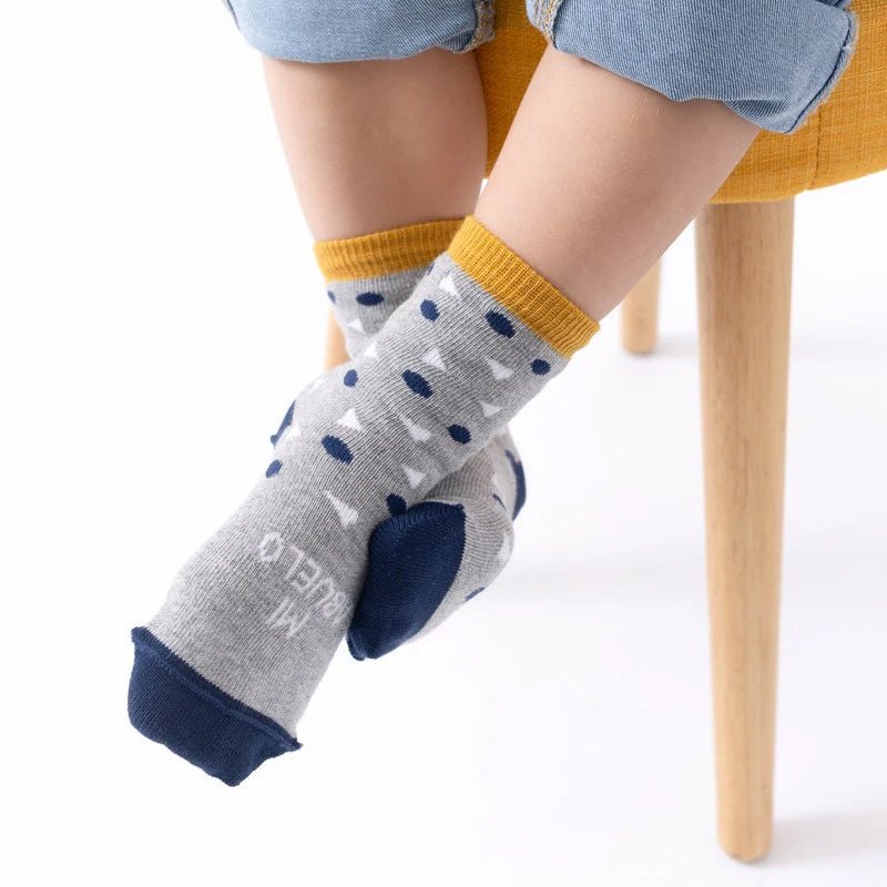 CALCETINES UO INFANTILES ·MI ABUELO ES EL MEJOR· - Happy Moments Baby