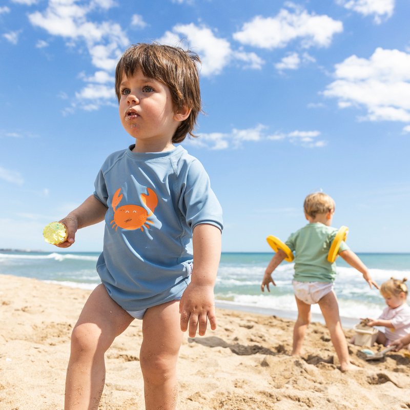 CAMISETA INFANTIL DE PROTECCIÓN SOLAR SARO ·SAILORS· - Happy Moments Baby