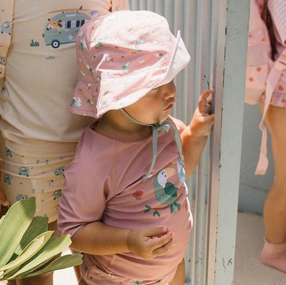 CAMISETA INFANTIL DE PROTECCIÓN SOLAR TUTETE ·STRAWBERRIES· - Happy Moments Baby