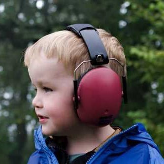 CASCOS ANTIRUIDO PARA NIÑOS BANZ (+ 3 AÑOS) ·MAROON· - Happy Moments Baby