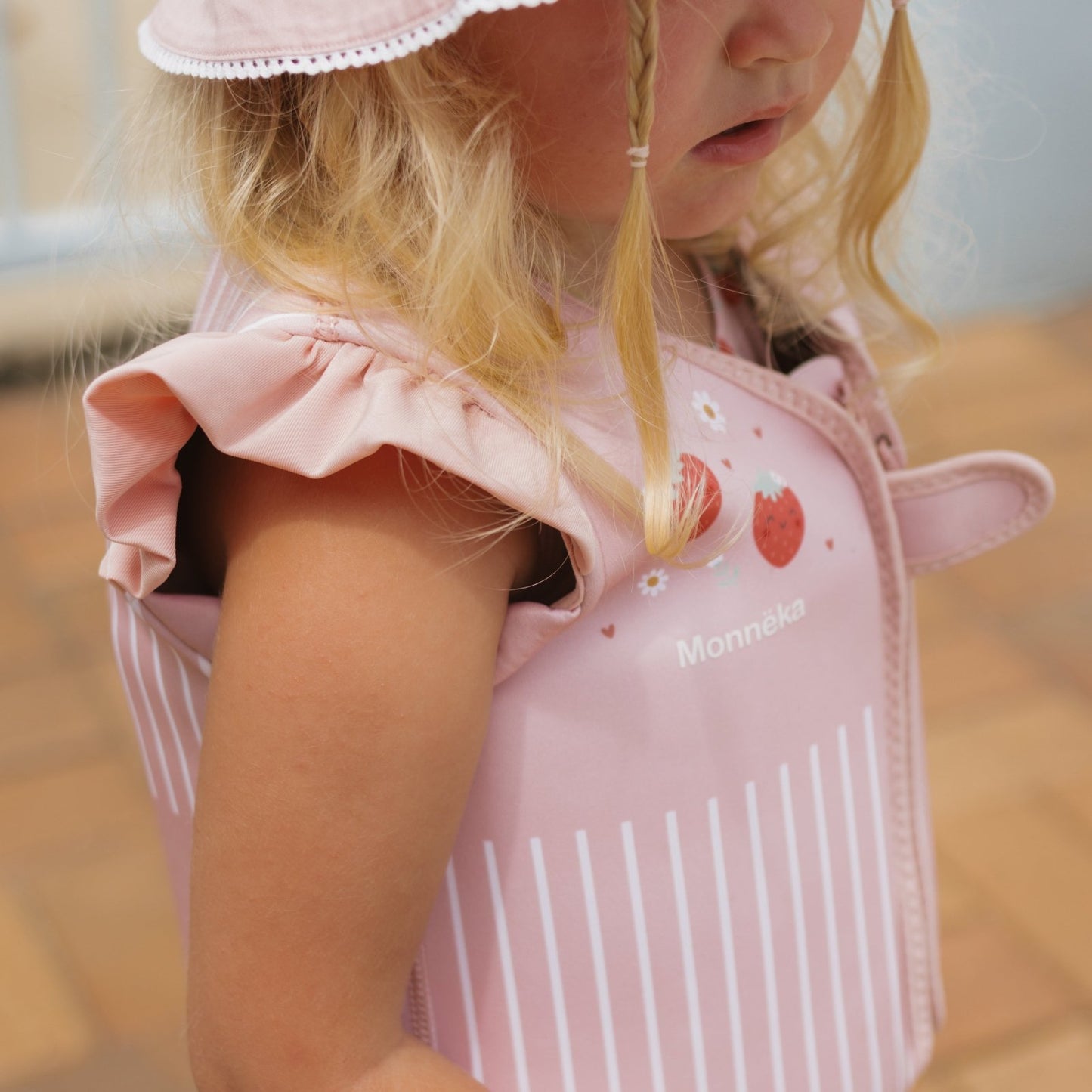 CHALECO FLOTADOR APRENDIZAJE TUTETE ·STRAWBERRIES· - Happy Moments Baby