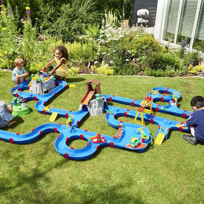 CIRCUITO DE JUEGO ACUÁTICO AQUAPLAY ·STARTER SET WATERWAY· - Happy Moments Baby