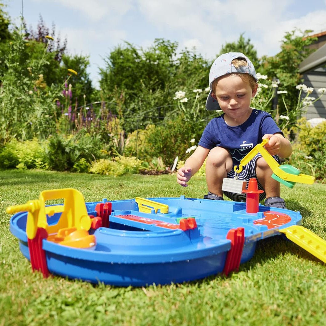 CIRCUITO DE JUEGO ACUÁTICO AQUAPLAY ·STARTER SET WATERWAY· - Happy Moments Baby