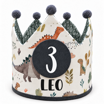 Corona Dinos personalizada con el nombre Leo en negro